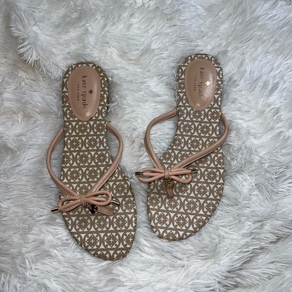 Kate Spade Bow Mistic Nappa Pale Pink Thong Sandal size 8 Flip Flop - Picture 2 of 6